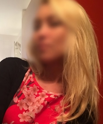 Анкета проститутки Ларюша - Фото, г. Заставна, 29 лет, №2399